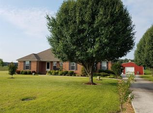 346 Petty Rd, Manchester, TN 37355