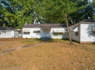 1904 Sunnybrook Dr, Tyler, TX 75701