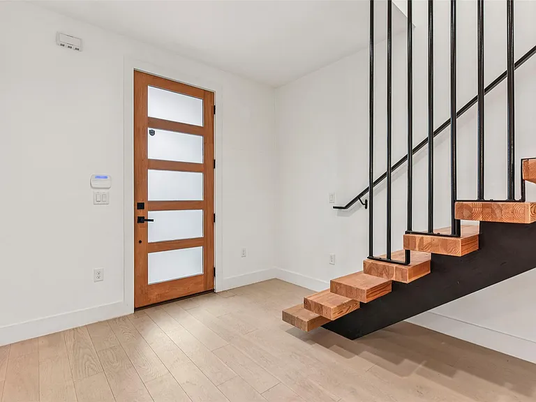 3607 Grant #A — Photo 12