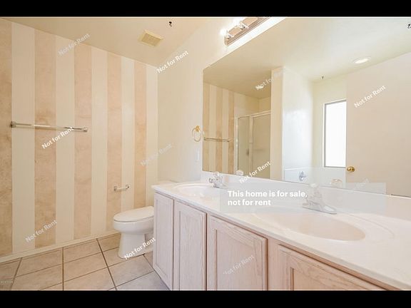 3rd image of 11087 N Divot Dr