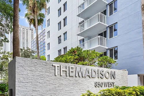 800 N Miami Ave #210 Photo 1