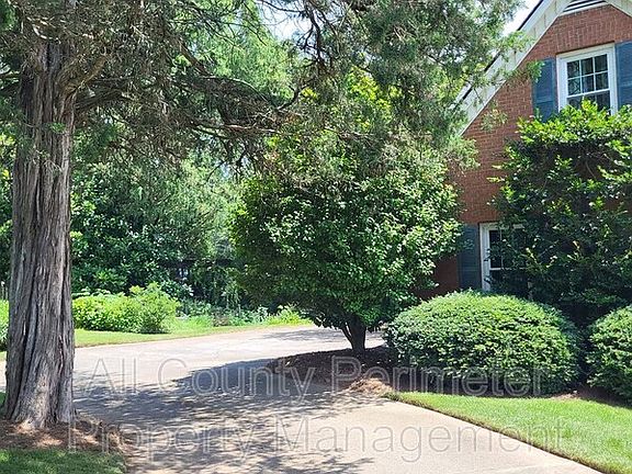 2nd image of 2551 Tanager Ct