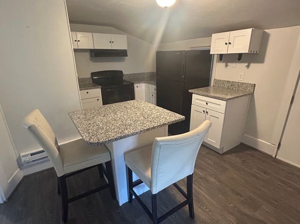 8 2nd St #3