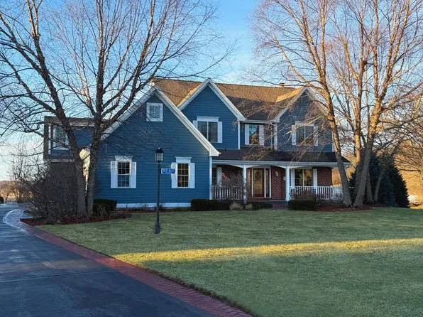 W287N6371 Broadwing COURT, Hartland, WI 53029