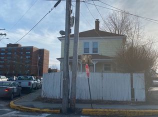 23 Crescent St, Biddeford, ME 04005