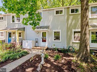 14 Hillside Rd, Greenbelt, MD 20770