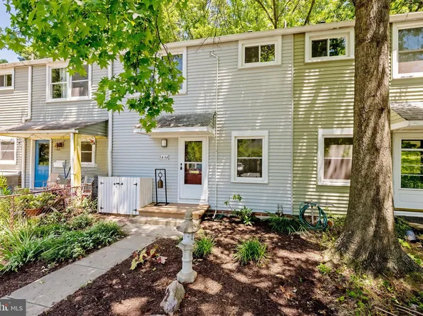 14 Hillside Rd, Greenbelt, MD 20770