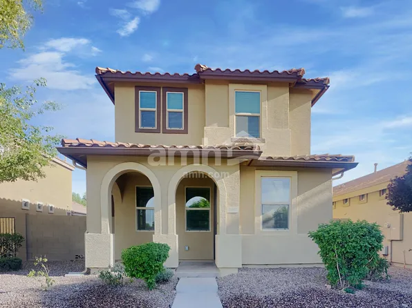 2865 S Hansen Dr, Gilbert, AZ 85295