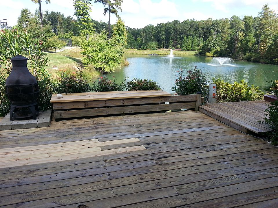 2nd image of 606 Canyon Lake Cir