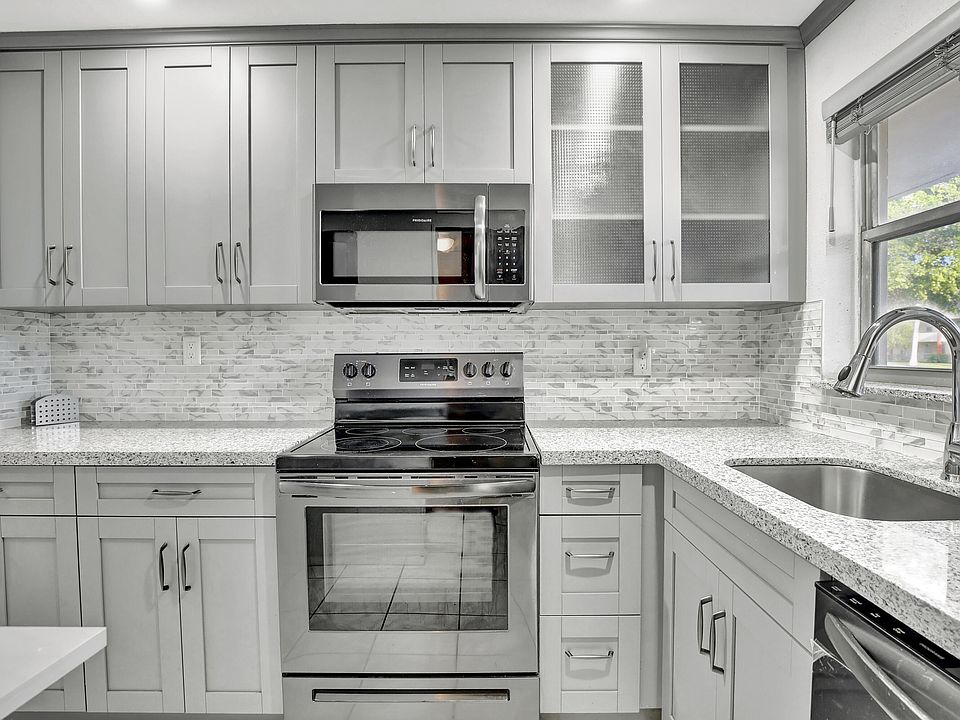 1st image of 8081 Sunrise Lakes Drive N #109