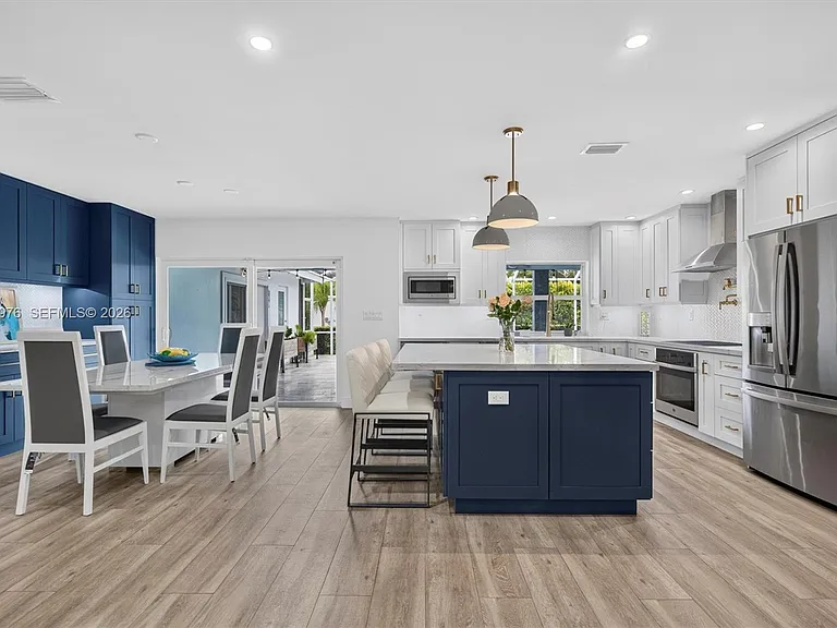 16840 SW 87th Ave — Photo 32