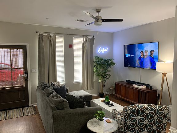 3rd image of 211 Town Center Dr #211