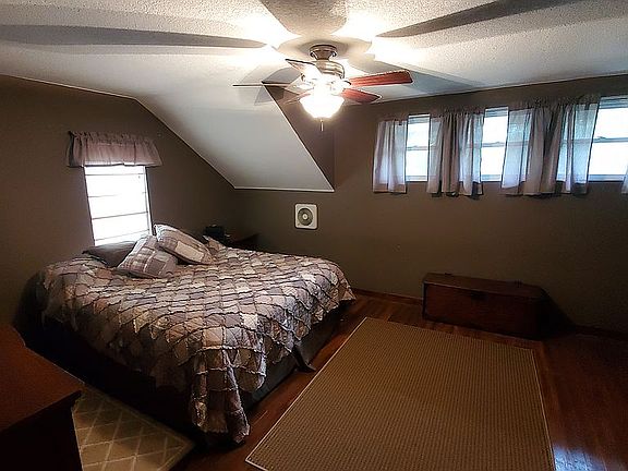 Main Bed