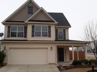 859 Bridlemine Dr, Fuquay Varina, NC 27526