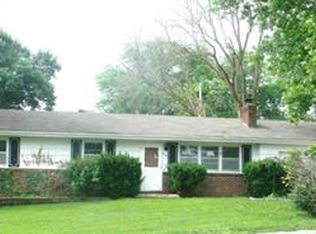 516 Coronado Rd, Bonner Springs, KS 66012