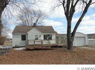 3027 Mitchell Ave, Eau Claire, WI 54703
