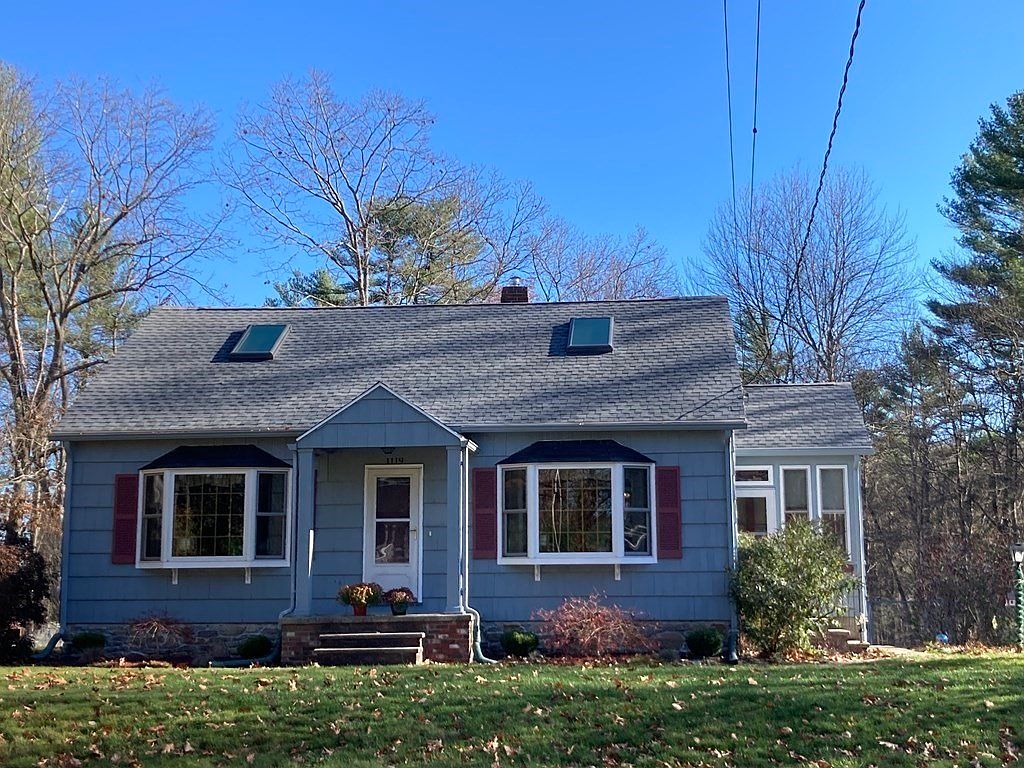 1119 Riverside Dr, North Grosvenordale, CT 06255 Zillow