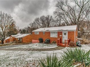 206 Northmont Dr, Verona, PA 15147