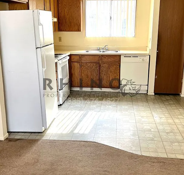449 N 1465 W — Photo 2
