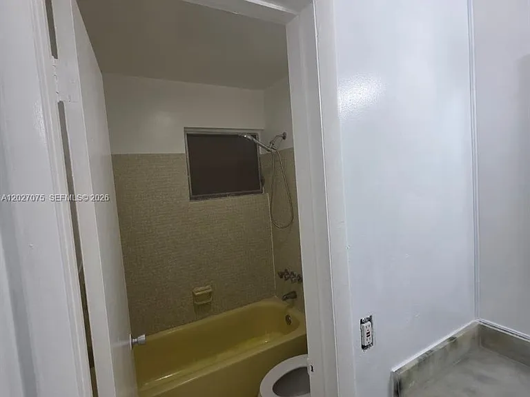 1175 Normandy Dr #3B — Photo 7