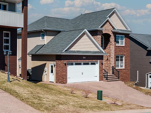 2nd image of 71 Maple Grove Ave