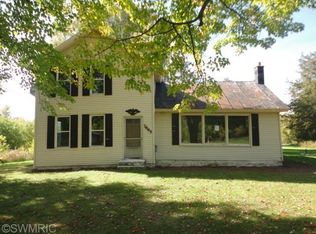7865 S Elm Ave, Newaygo, MI 49337