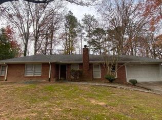 6698 Brandon Mill Rd, Sandy Springs, GA 30328