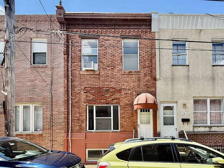 2416 S Juniper St — Photo 1