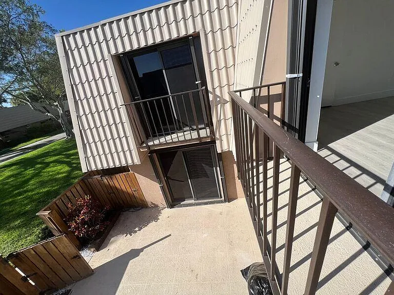 5714 57th Way — Photo 8
