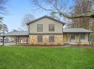 3373 Hogan Dr NW, Kennesaw, GA 30152