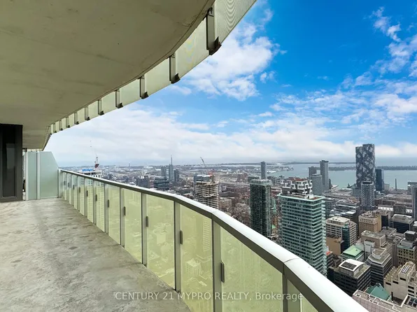 197 Yonge St #3109, Toronto, ON M5B 0C1