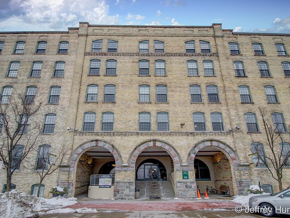 1st image of 940 Monroe Ave NW #336