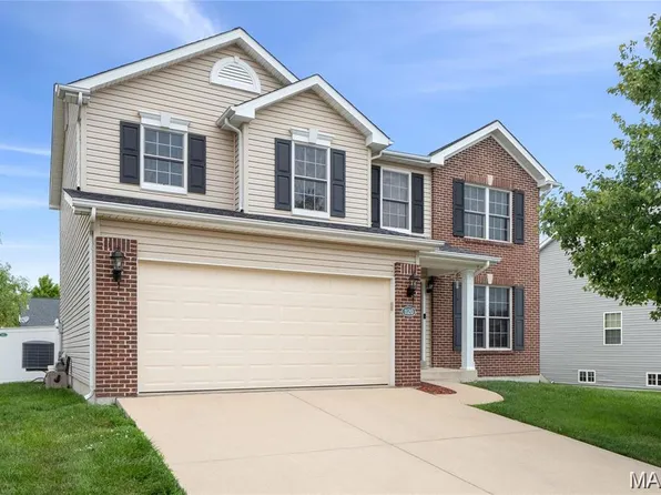1120 Gulfstream Way, Mascoutah, IL 62258