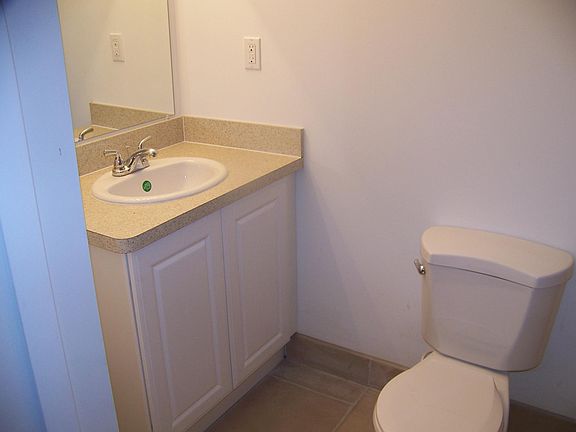 5th image of 1020 Ennest Blvd