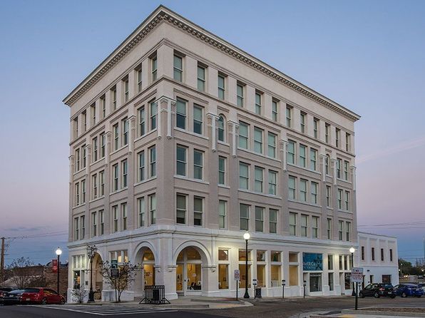 112 E Front St #6977715