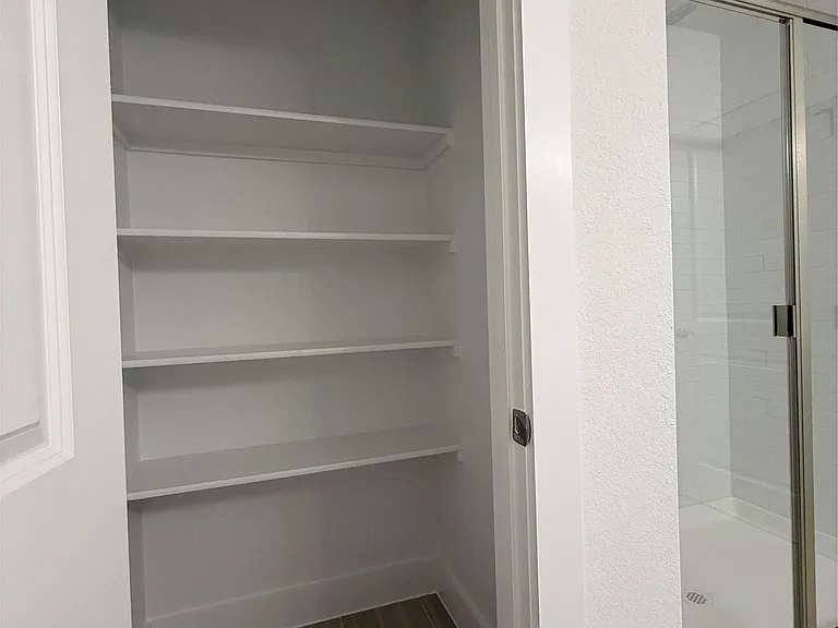 593 Tailwind Dr — Photo 27