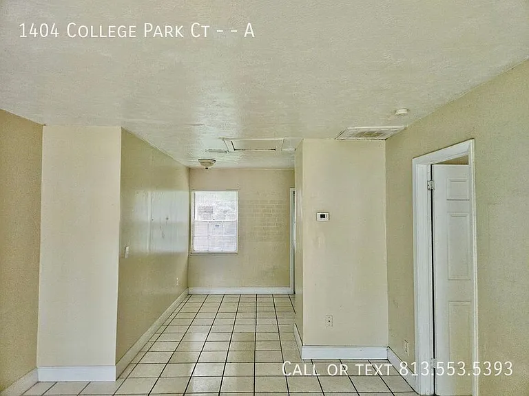 1404 College Park Ct #A — Photo 3