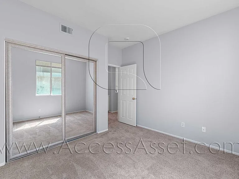 27090 Adelanto Dr — Photo 9