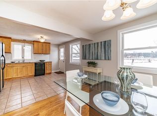 80 Karen Lynn Cres, Feeding Hills, MA 01030