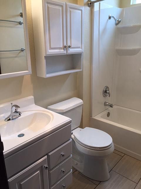 1st image of 4568 Cleveland Ave APT 1
