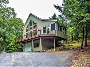 27 Regent Hill Rd, Conway, NH 03818