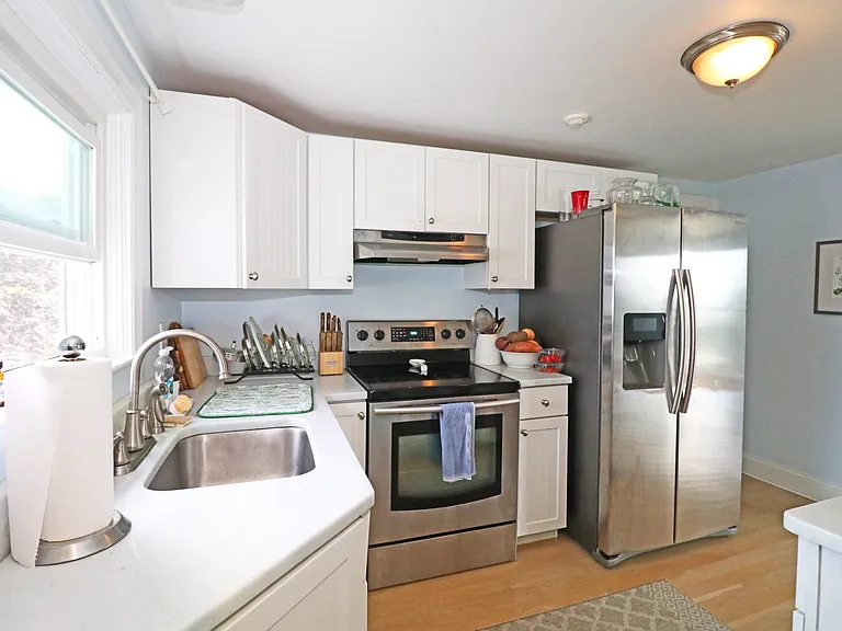 249 Tuckerman Ave #2 — Photo 16