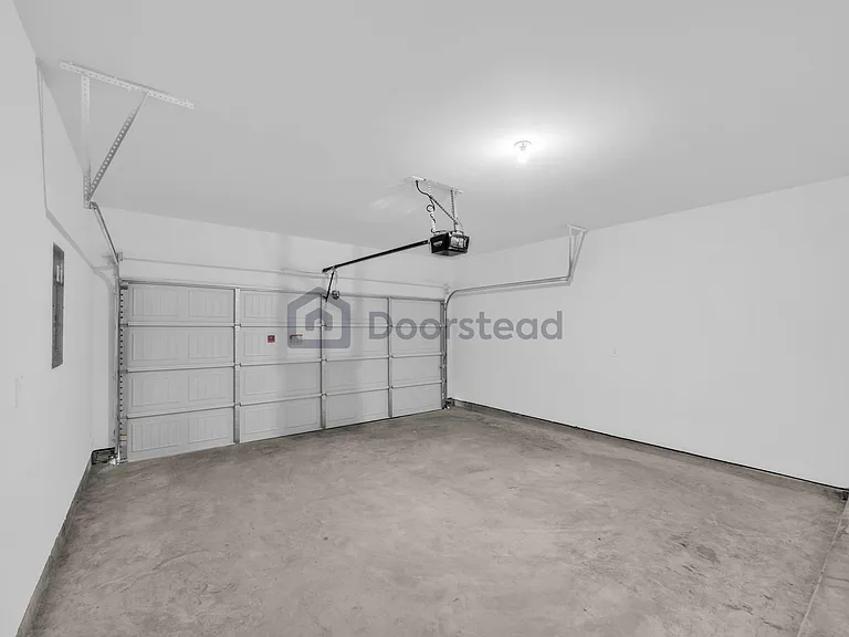 2829 Lisburn Terrace Ln — Photo 32