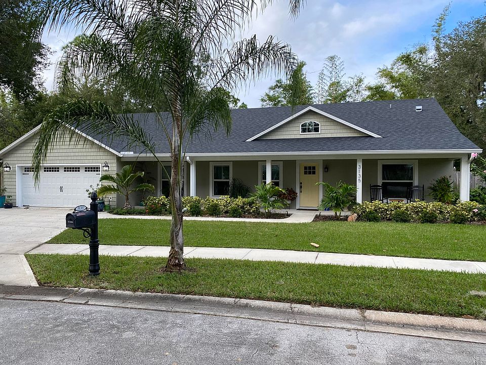 1st image of 2118 Arnold Palmer Dr