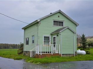 9157 Versailles Rd, Angola, NY 14006