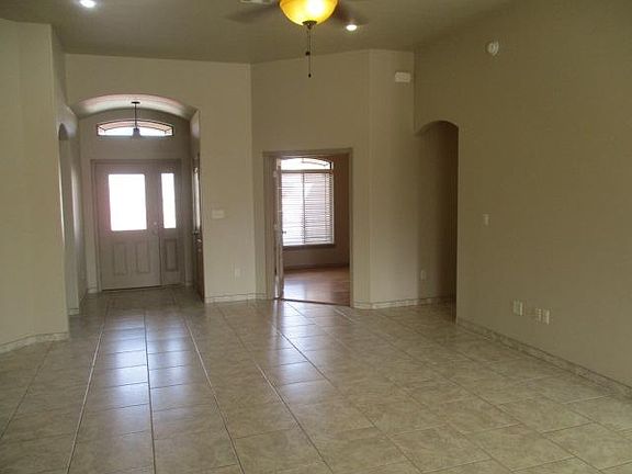 5th image of 322 Wildwood Dr