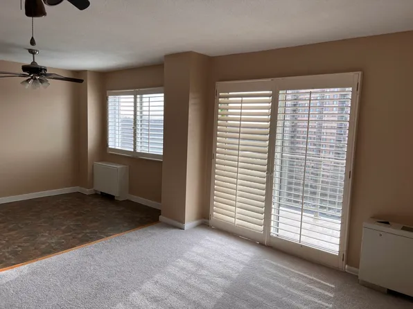 1121 University Blvd W #8, Silver Spring, MD 20902