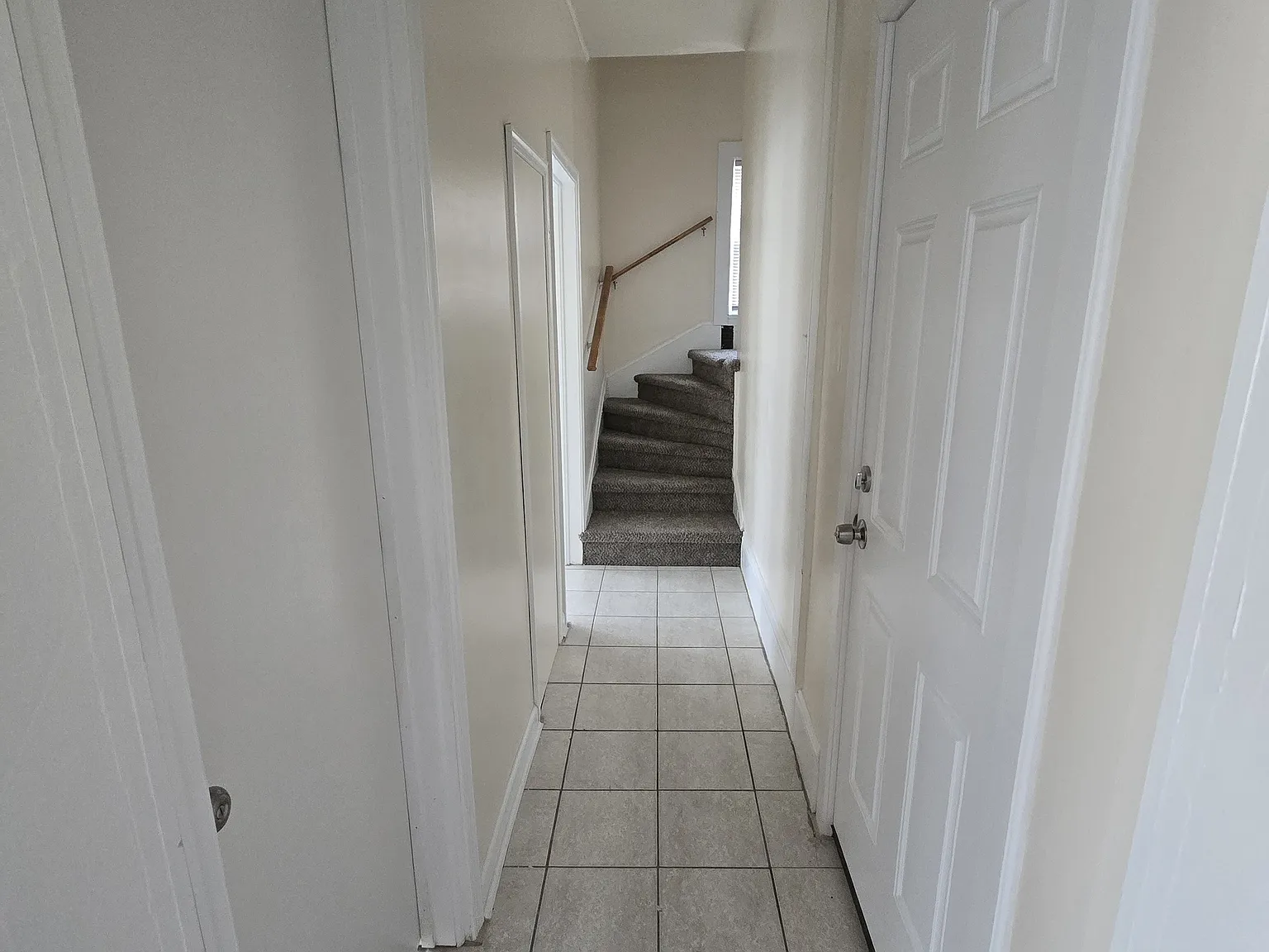 W 5th St, Bloomsburg — Photo 4