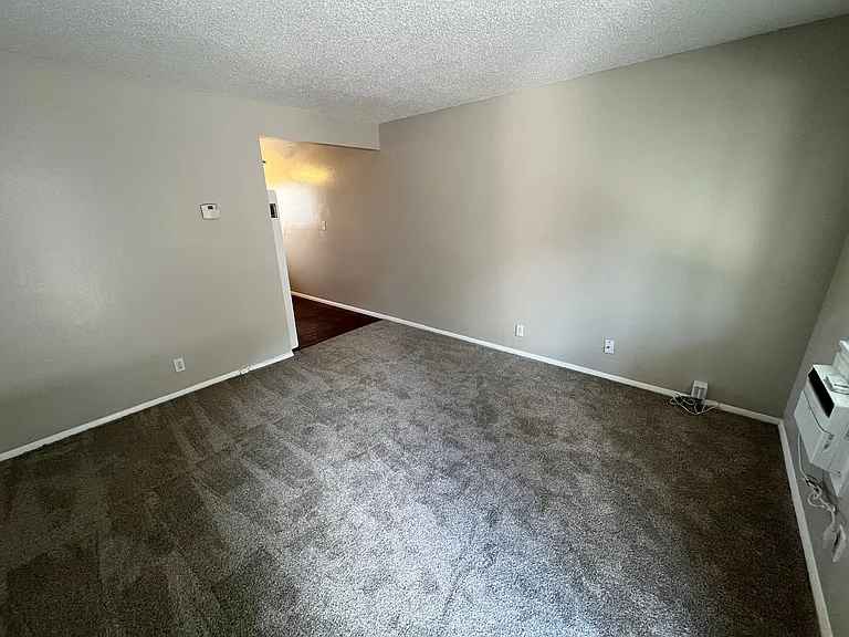 720 Plumas Street — Photo 10