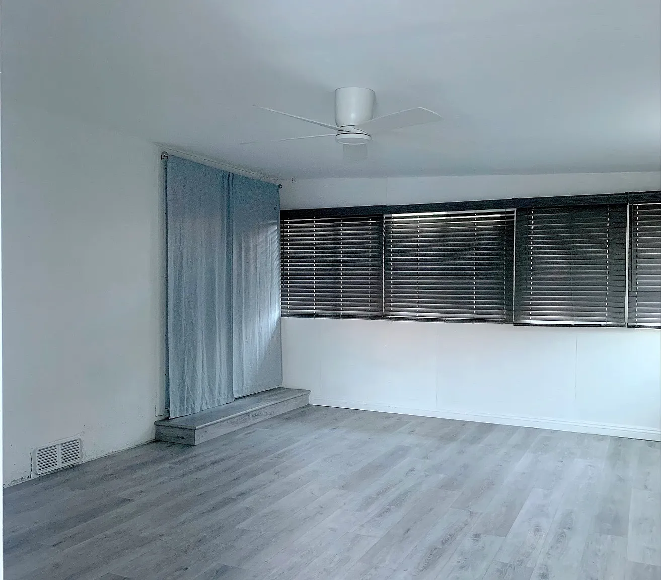 1 bed, $1,000 — Photo 1